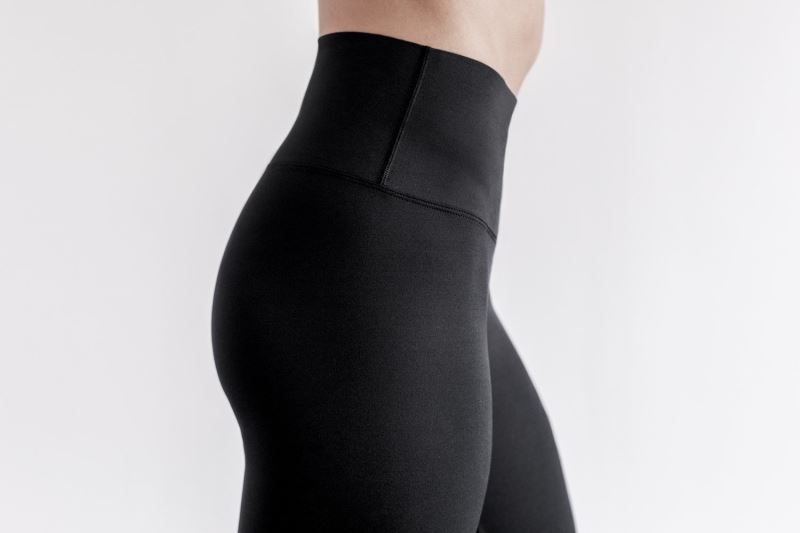 Black Nobull High-Rise Crop Matte | 35819-AKWQ