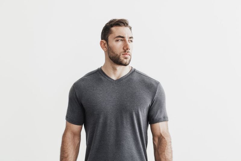 Deep Grey Nobull V-Neck | 01835-ZGBE