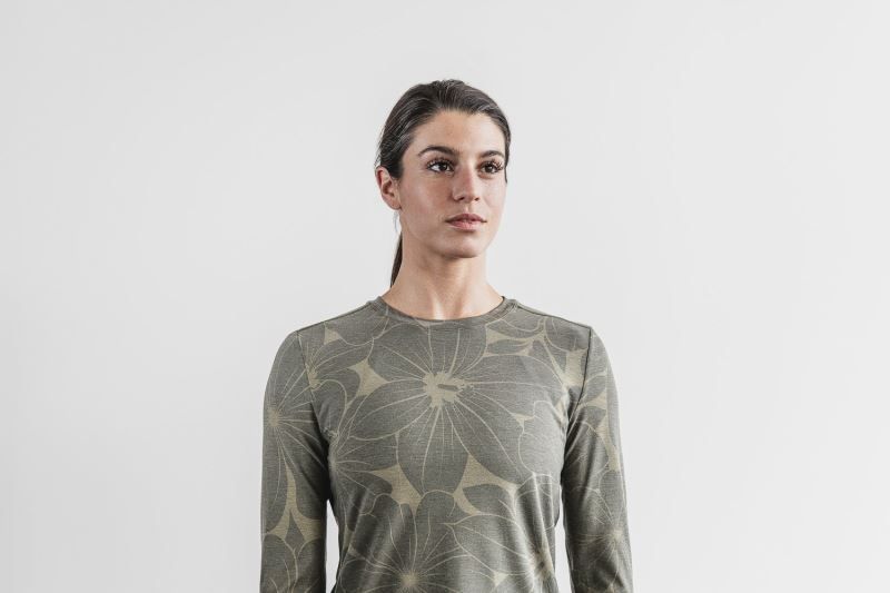 Green Nobull Long Sleeve Hibiscus | 47963-BOVM