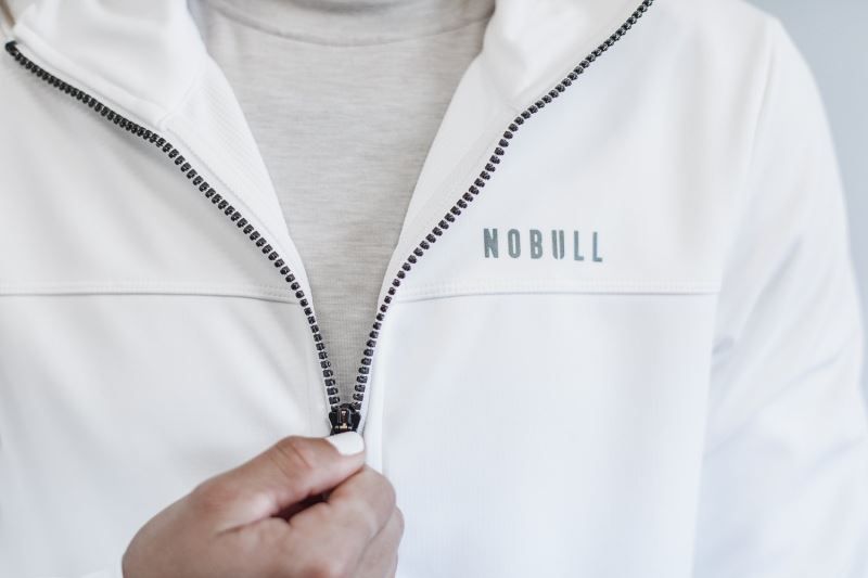 White Nobull Softshell | 10624-VDJB